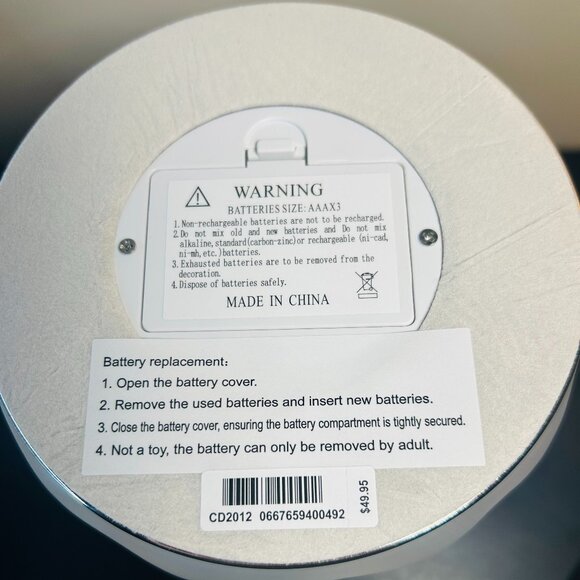 Bath & Body Works Halloween Light Up Ghost 3-Wick Pedestal Candle Holder NWT - Picture 8 of 8